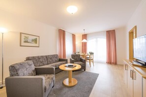 TV - Hotel-Villa Belvedere (Binz)