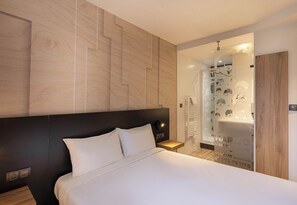 Bureau, Wi-Fi gratuit, draps fournis