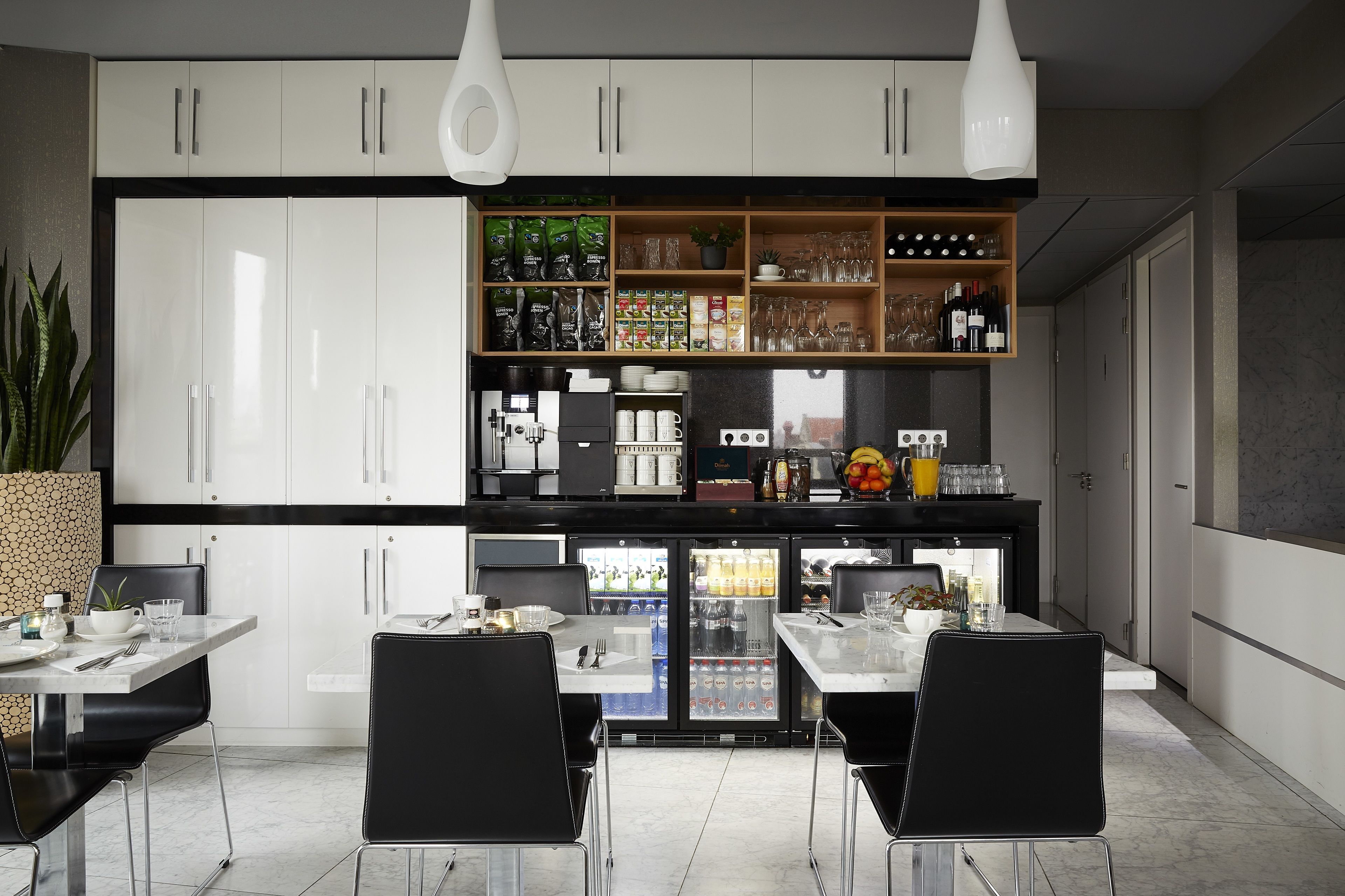 daily buffet breakfast (eur 14 per person)