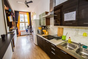 Microwave, coffee/tea maker