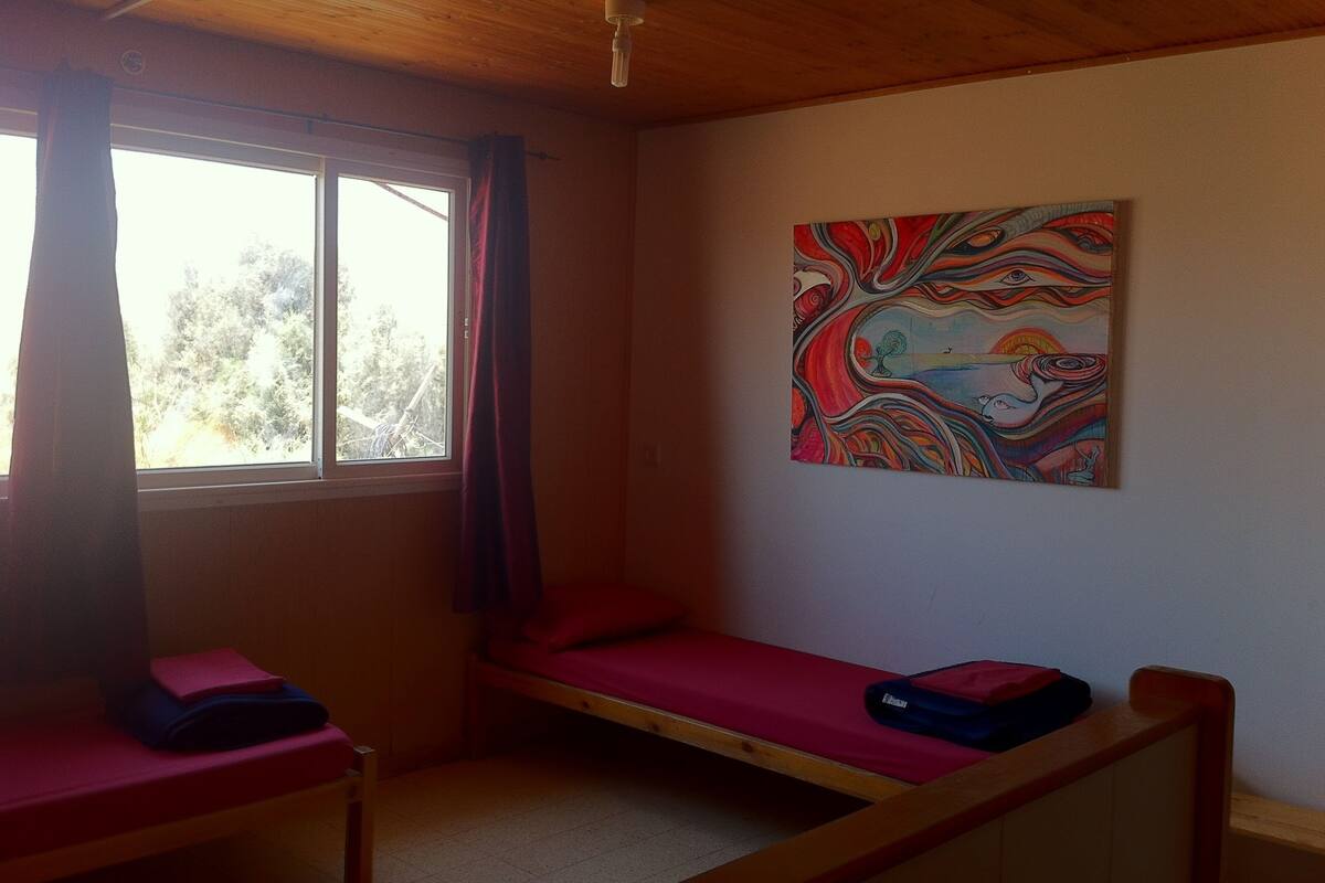 Standard Triple Room, Private Bathroom