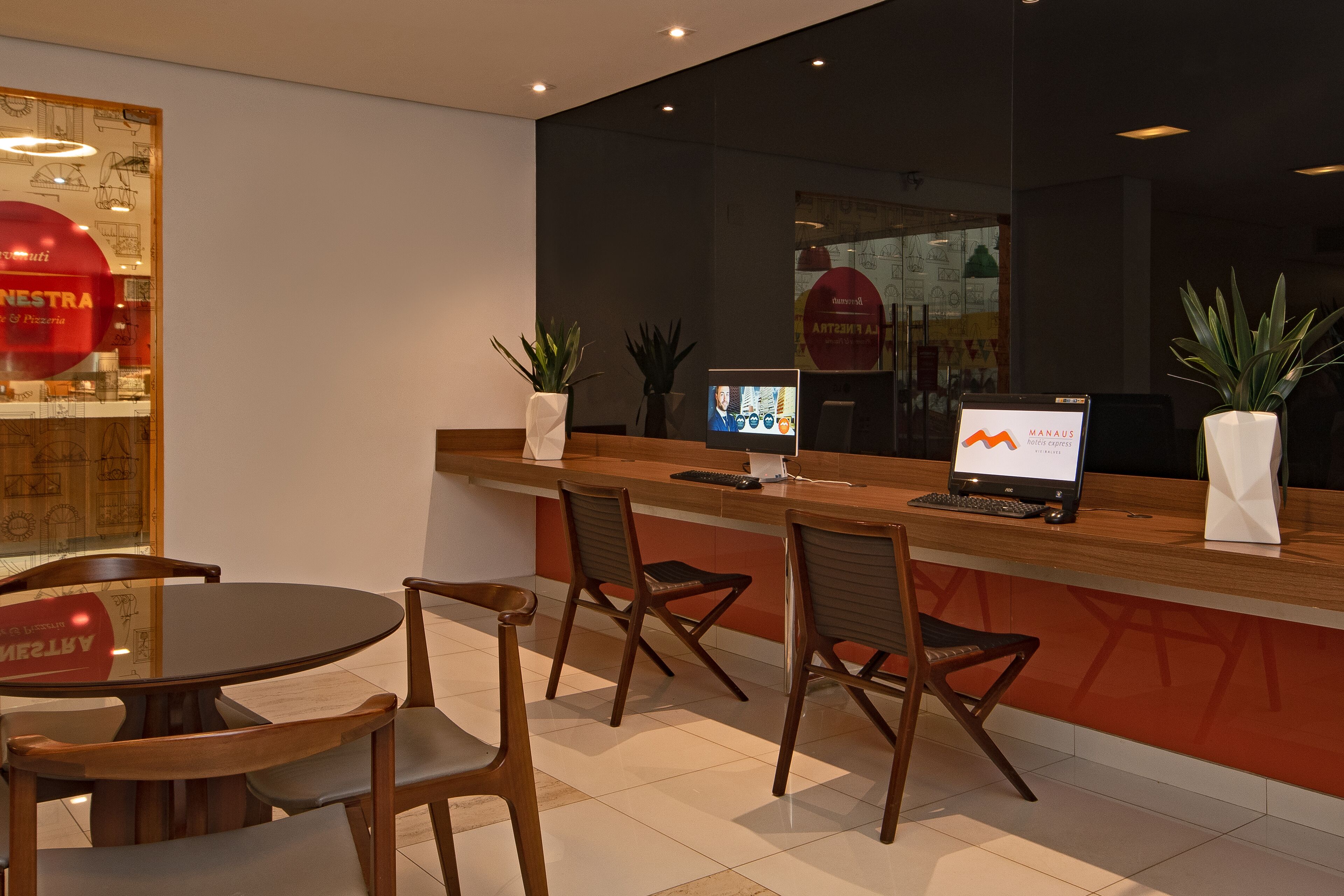 Foto - Express Vieiralves