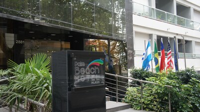 Palm Beach Plaza Hotel