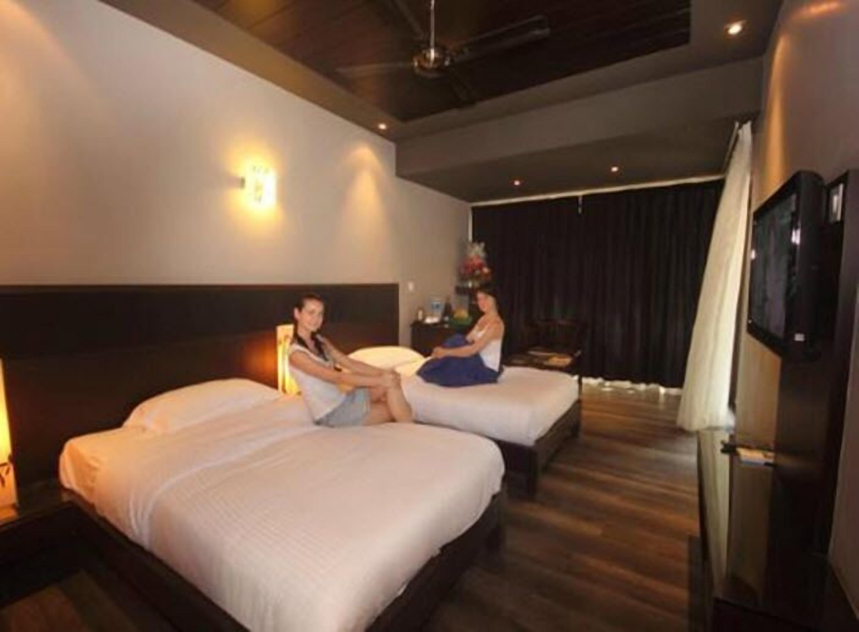 Hochwertige Bettwaren, Daunenbettdecken, Zimmersafe