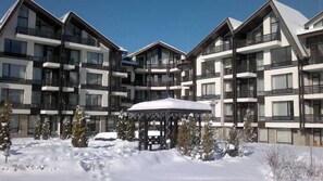 View from property - Aspen Resort Golf, Ski & Spa (Razlog)
