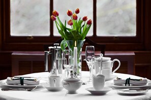 In-room dining - Glencoe House (Ballachulish)