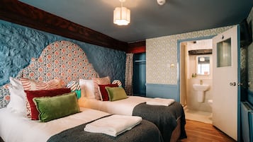 Superior-Zweibettzimmer, mit Bad (Or)