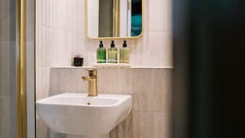 Chambre Double Tradition, salle de bains attenante (Hound) | Salle de bain