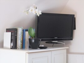 Individually decorated, free WiFi