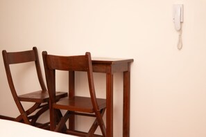 ทีวีจอแอลซีดี 32 นิ้ว พร้อมช่องเคเบิล, ทีวี