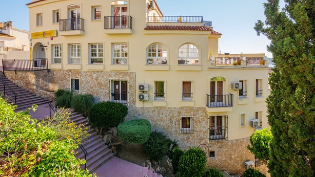 Unclassified image, 1 of 34, button - Apartaments Monjardí (Lloret de Mar)