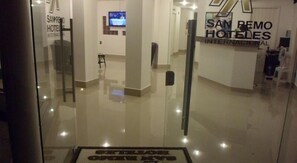 Interior entrance - San Remo Canasvieiras Hotel (Florianopolis)