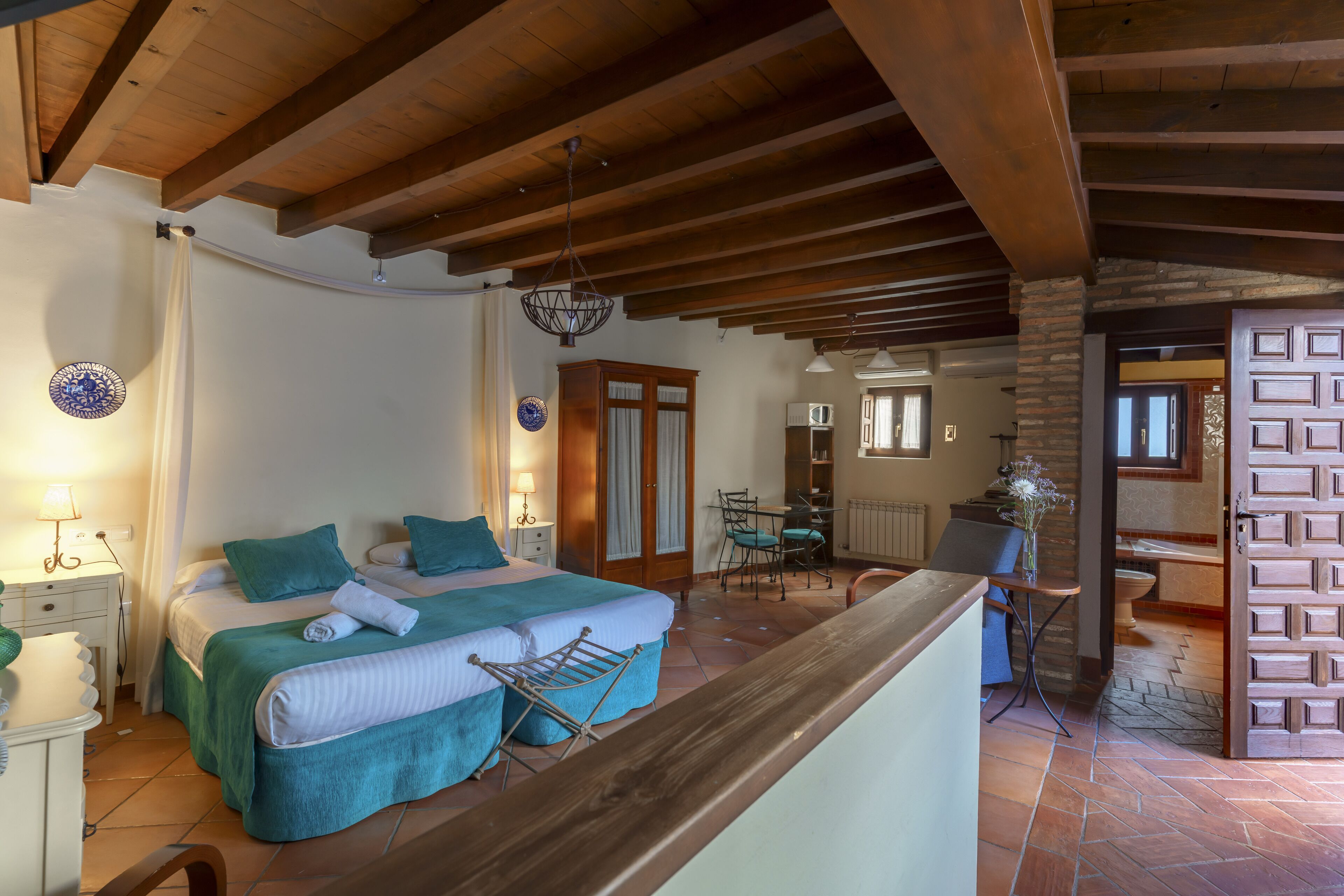 standard studio | down duvets, individually decorated, individually furnished