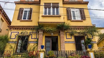 Fachada del alojamiento