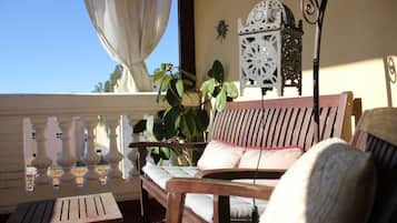 Habitación doble, Terraza | Balcón