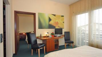 Premium bedding, pillow-top beds, minibar, individually furnished