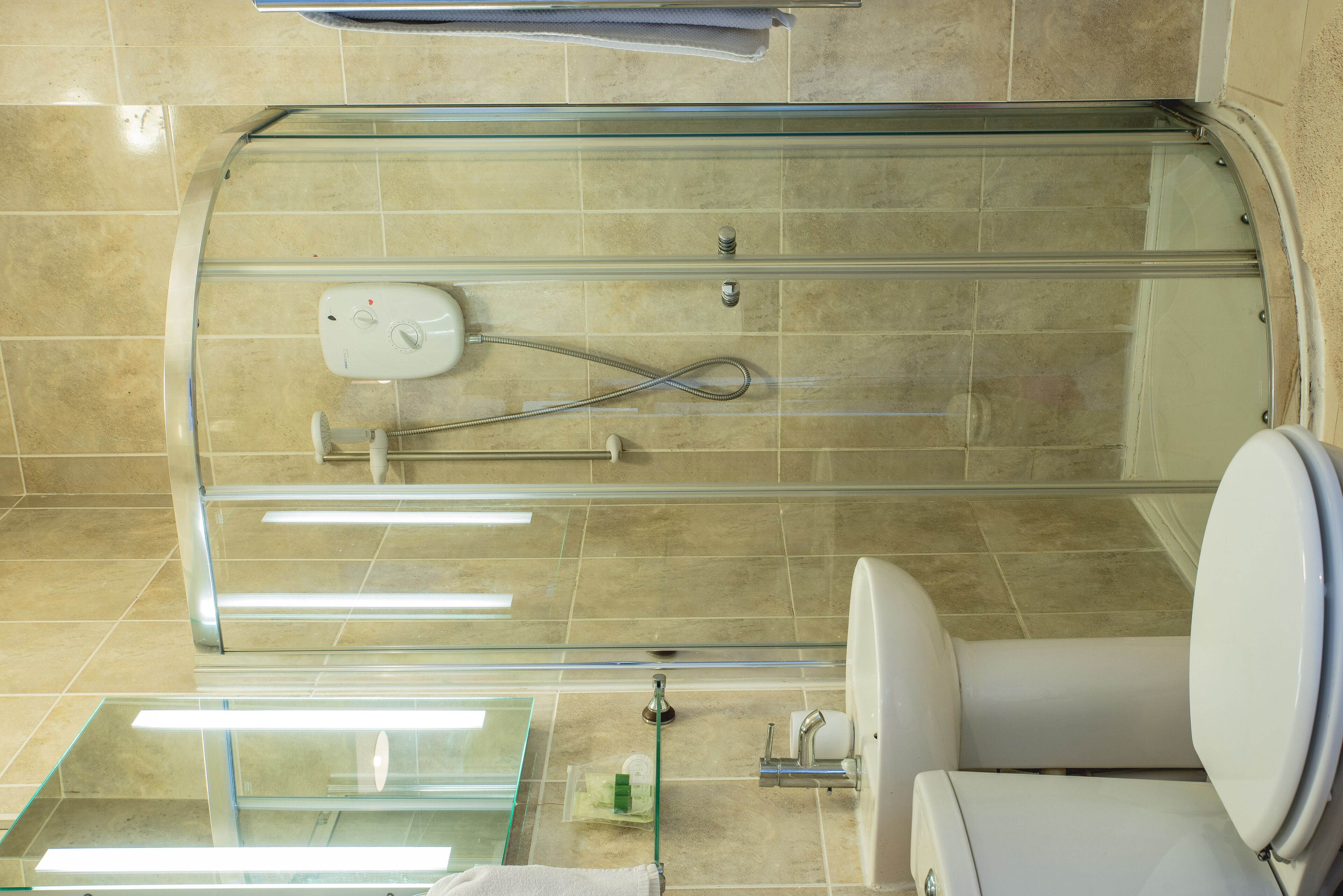 Familierom (Max 4) | Strykejern/-brett, wi-fi (inkludert) og sengetøy