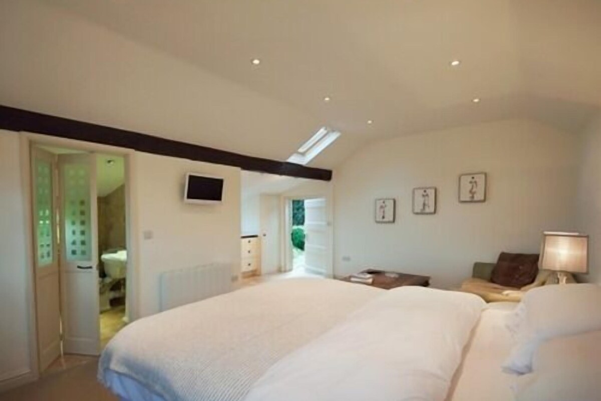 Standard Room, Kitchenette, Annex Building