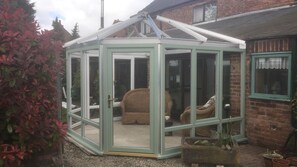 Balcony - Rolands Croft Guest House (Pontefract)