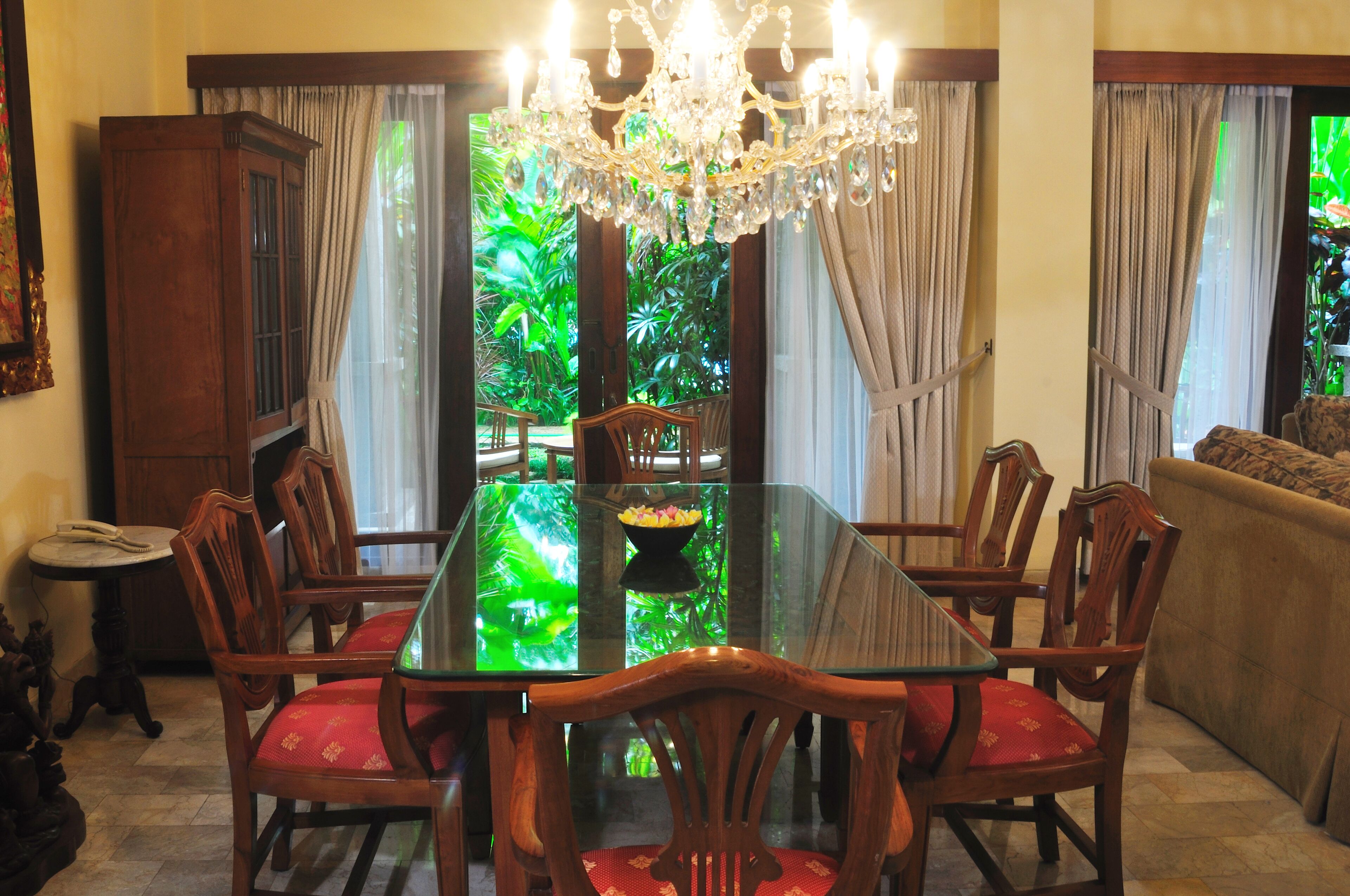 president suite  | living area | led tv