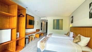 Superior Room | In-room safe, desk, rollaway beds, free WiFi