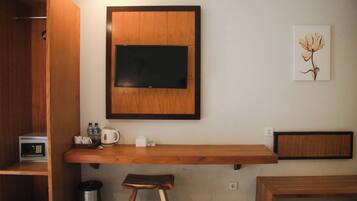 Superior Room | In-room safe, desk, rollaway beds, free WiFi