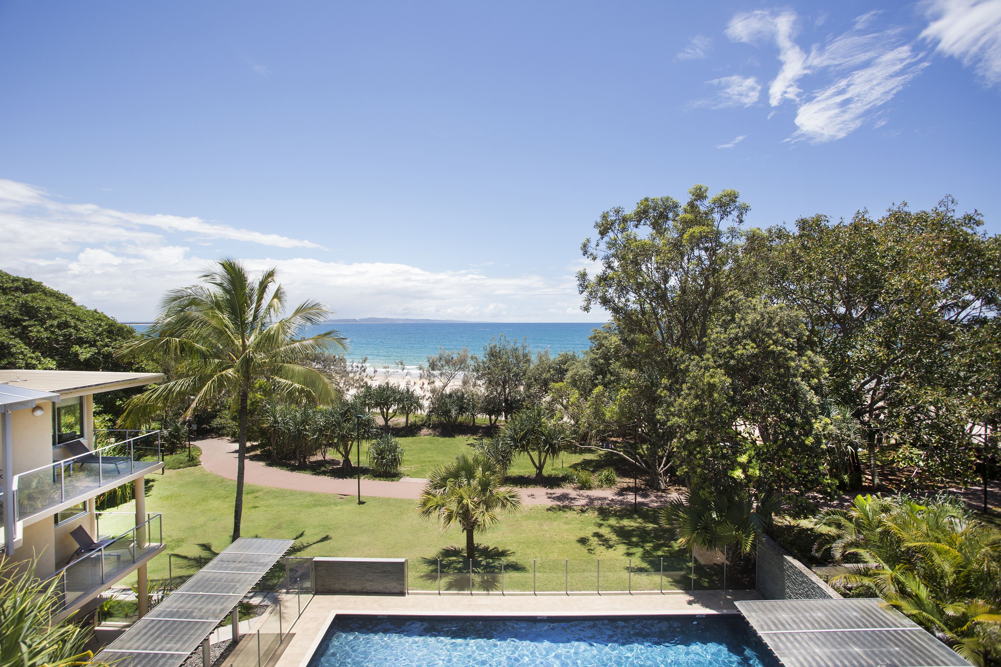 Maison Noosa Beachfront Resort — image 24