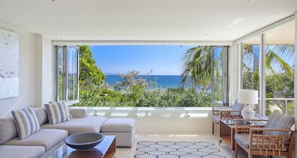 Maison Noosa Beachfront Resort