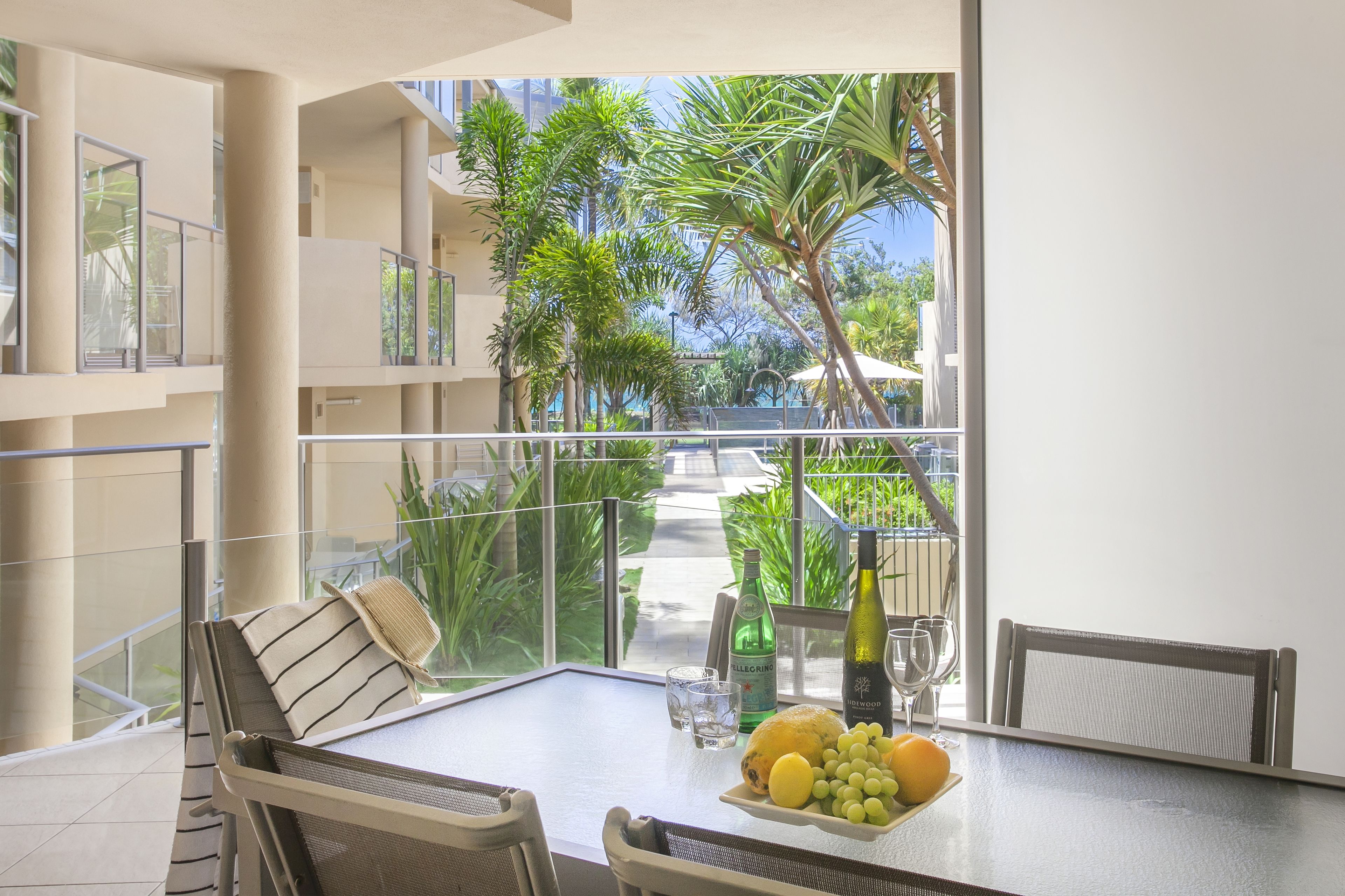 Maison Noosa Beachfront Resort — image 16