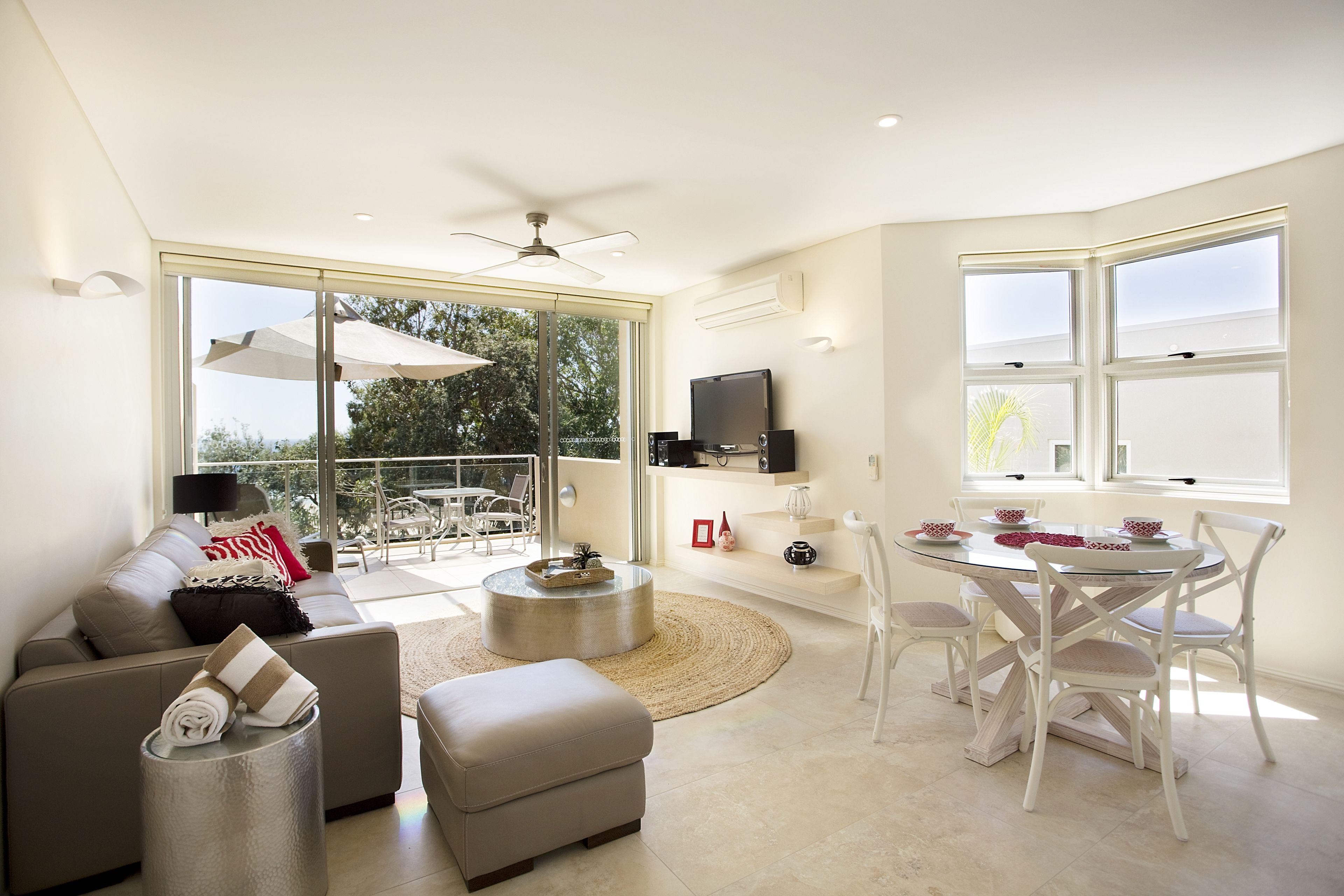 Maison Noosa Beachfront Resort — image 13