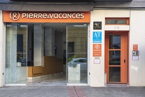 Property entrance - Pierre & Vacances Sevilla (Seville)