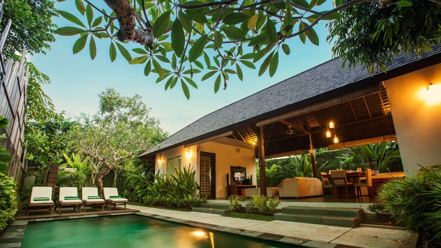 The Astari Villa & Residence