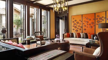 Presidential Villa | Premium bedding, down duvets, minibar, in-room safe