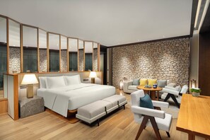 Hochwertige Bettwaren, Daunenbettdecken, Minibar, Zimmersafe