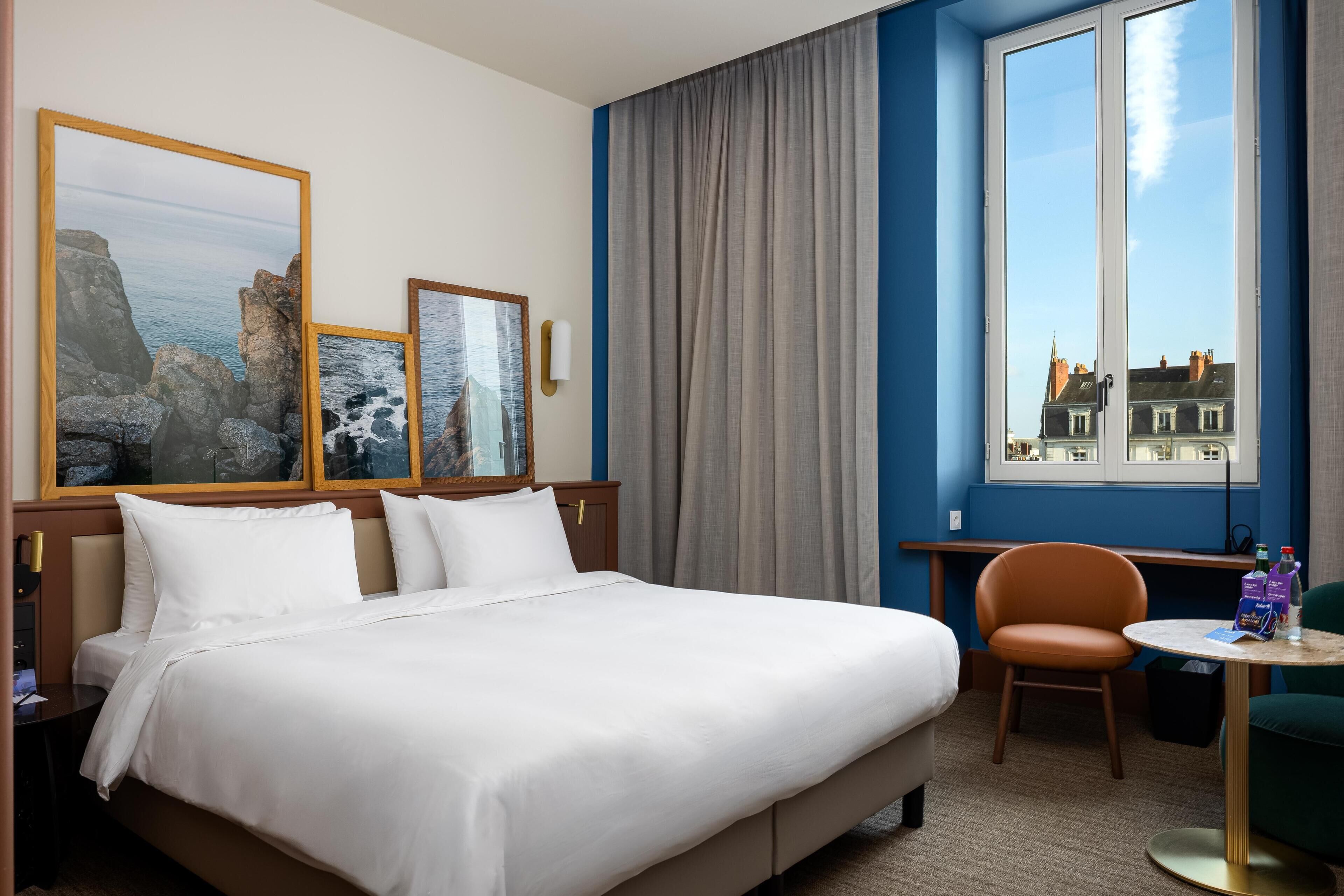 Habitación Premium (Scenic View) | Ropa de cama de alta calidad, camas Select Comfort y minibar 