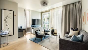 Suite | 埃及棉床单、高档床上用品、羽绒被、迷你吧