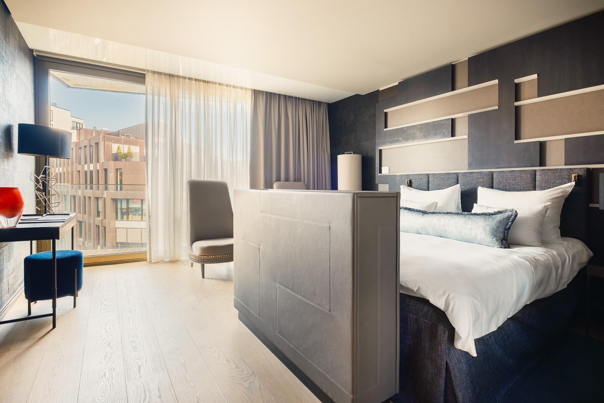 egyptian cotton sheets, premium bedding, down duvets, minibar