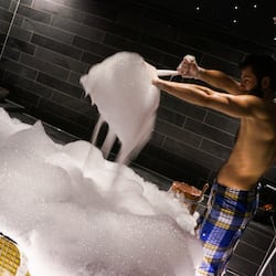 Sauna, steam room, Turkish bath, body treatments, mud baths