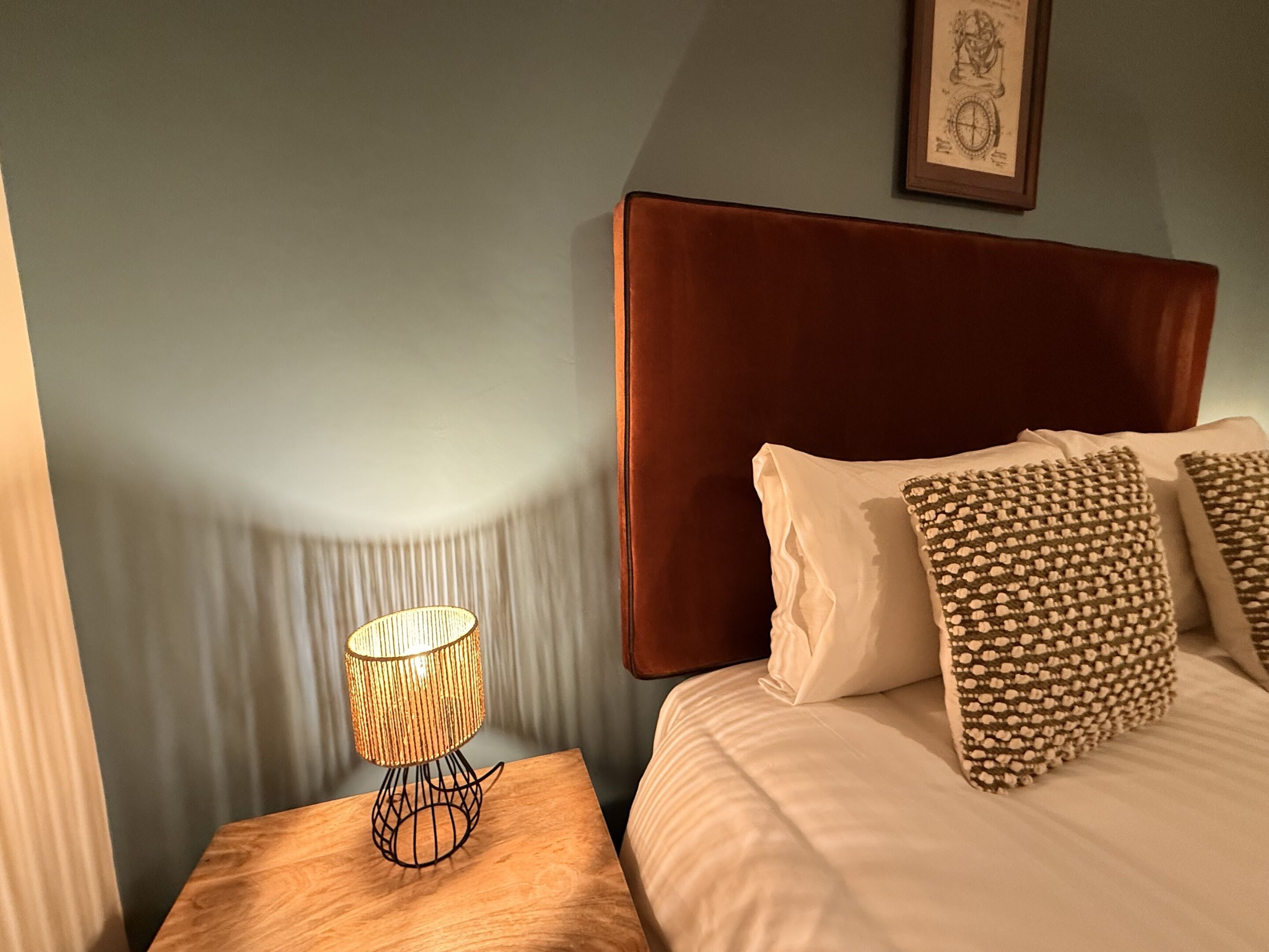 Kahden hengen classic-huone, kylpyhuone makuuhuoneen yhteydessä