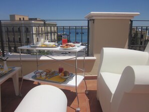 Rooftop terrace - Albergo del Sole (Taranto)