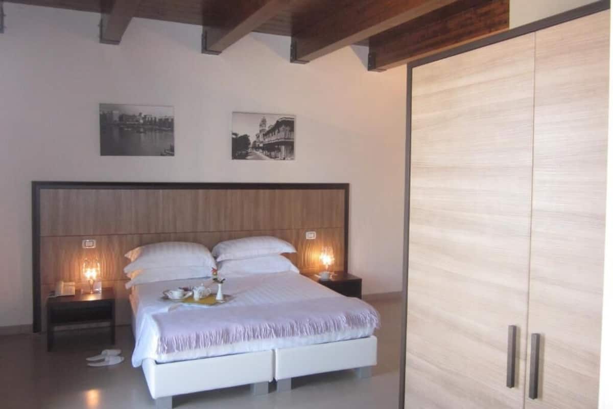 Minibar, caja de seguridad en la habitación y sistema de insonorización 