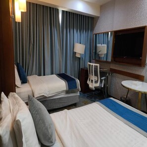 Standard Room, 2 Single Beds | 1 bedroom, in-room safe, desk, soundproofing - Sunday Hotel Kingdom Towers Formerly Warwick Al Dabab Hotel (Riyadh)