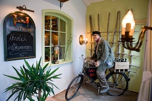Frühstück und Abendessen, Blick auf den Golfplatz
