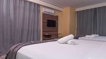 Quádruplo casal +2 | Frigobar, individualmente decorados, individualmente mobiliados