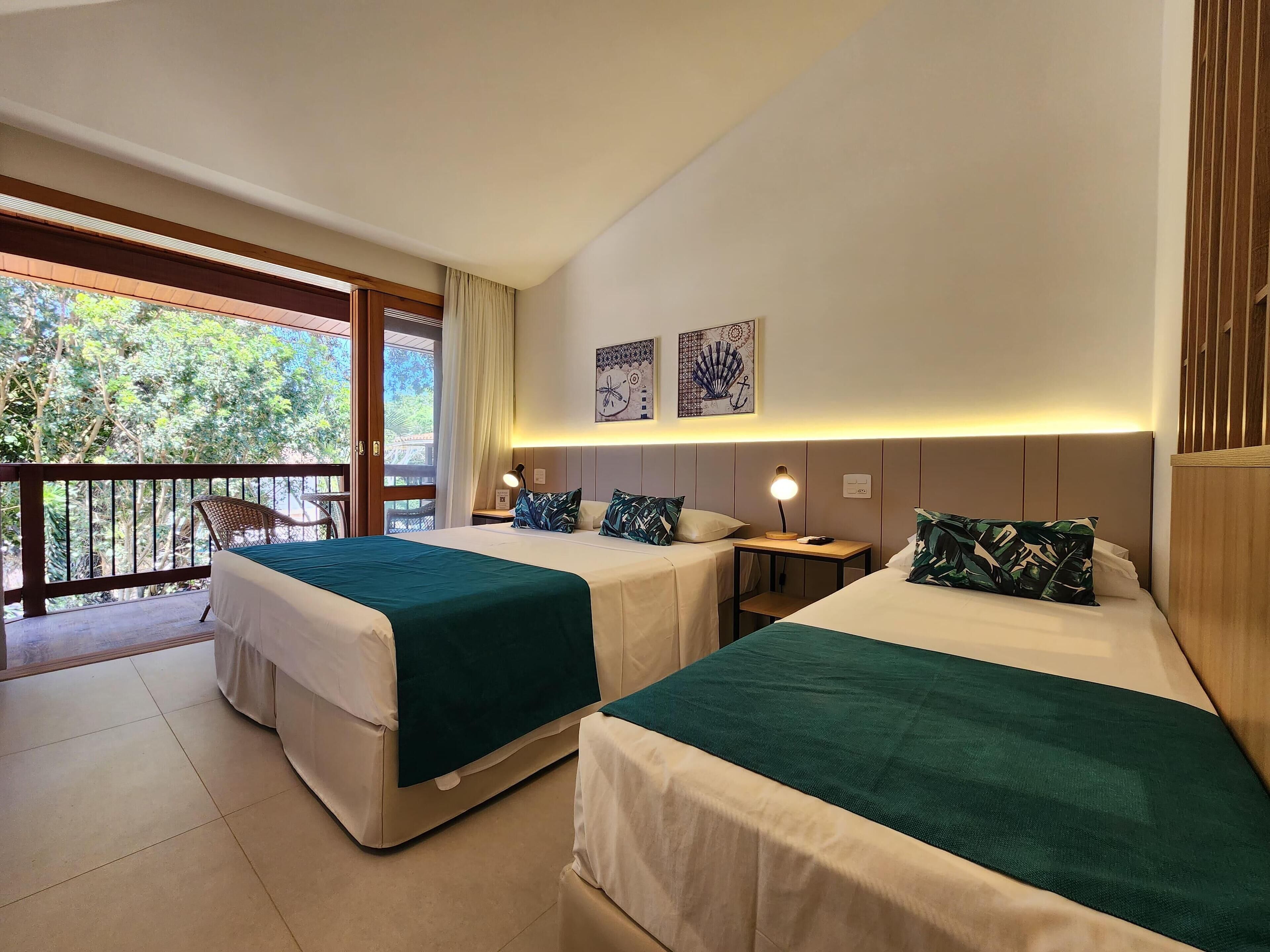 Frigobar, cofres nos quartos, berços grátis, Wi-Fi de cortesia