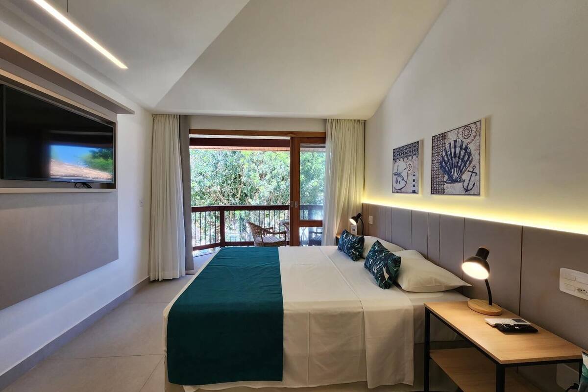 1 bedroom, minibar, in-room safe, free cribs/infant beds