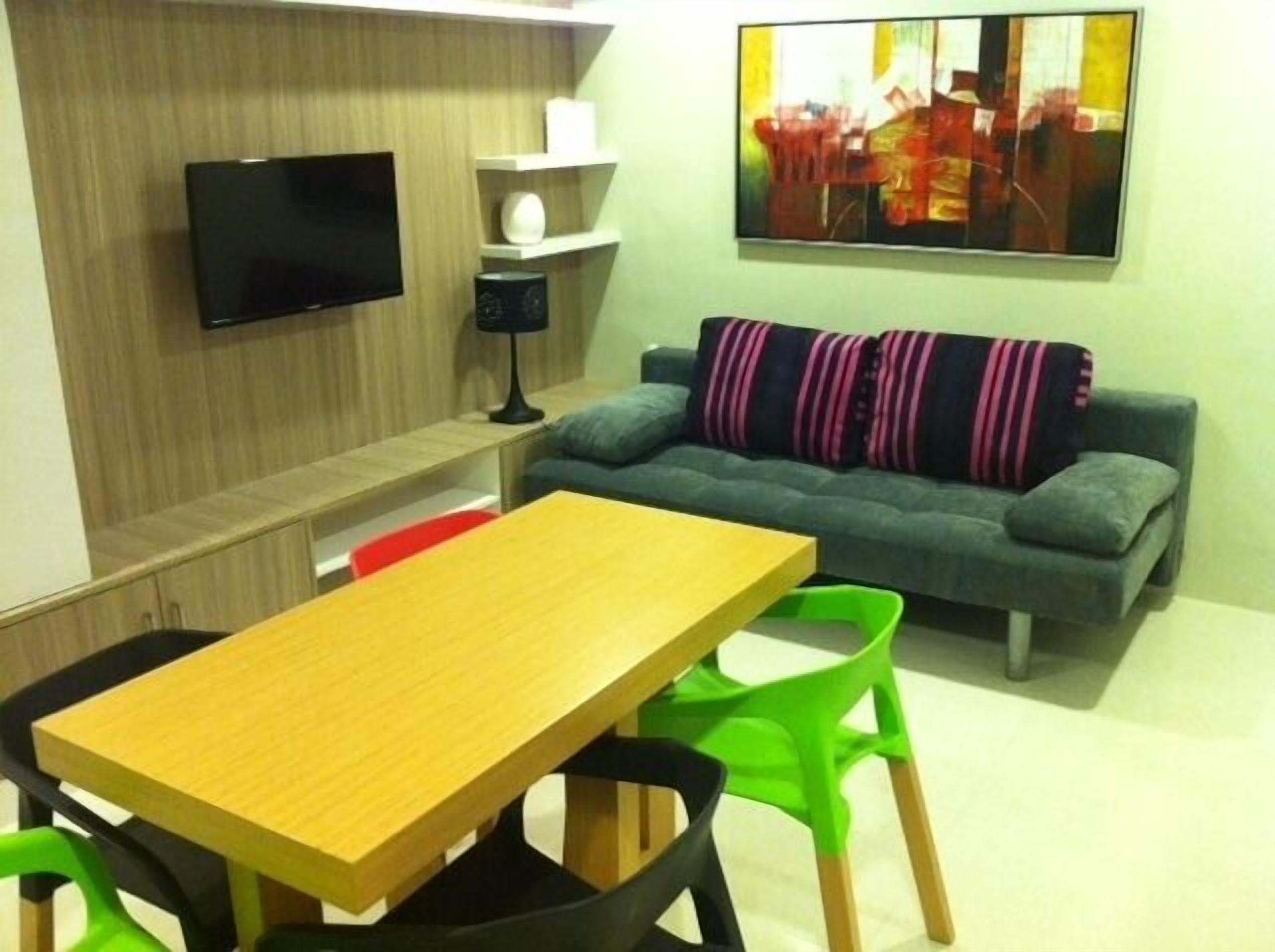 32-inch led tv with cable channels, tv