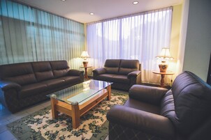 Zona de estar del vestíbulo