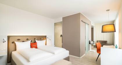 elaya hotel kleve, Trademark Collection by Wyndham