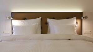 Unclassified image, 4 of 44, button - elaya hotel kleve, Trademark Collection by Wyndham (Kleve)